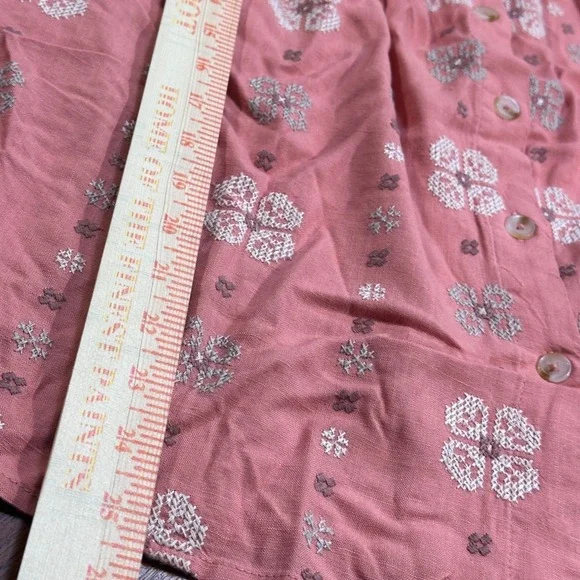 Torrid Linen Eyelet Tunic Embroidered Size XL Square Neck Flutter Boho Hippie - Picture 10 of 15